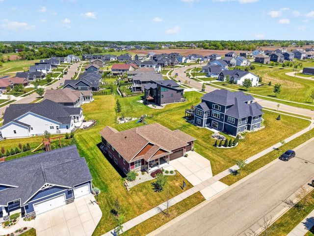 2150 Baptisia Pass, Sun Prairie, WI 53590