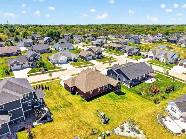2150 Baptisia Pass, Sun Prairie, WI 53590