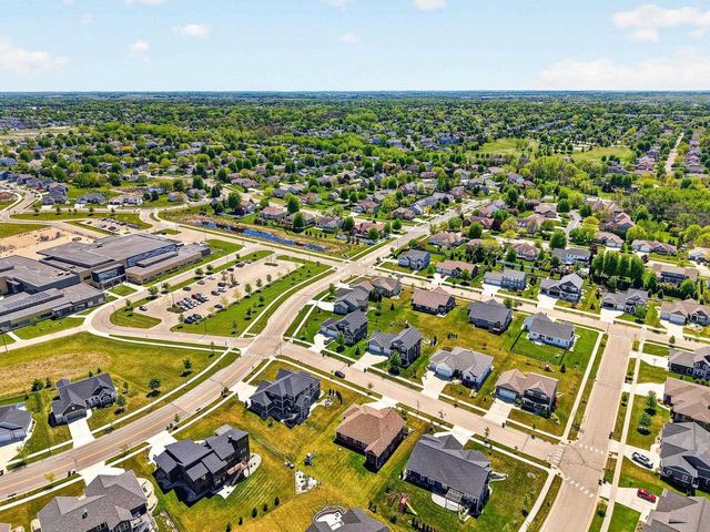 2150 Baptisia Pass, Sun Prairie, WI 53590
