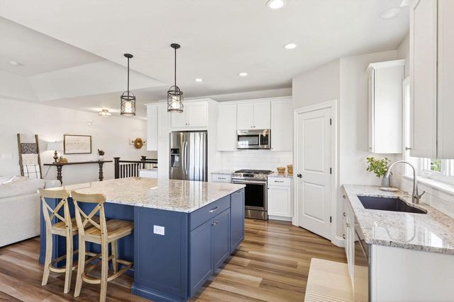 2150 Baptisia Pass, Sun Prairie, WI 53590