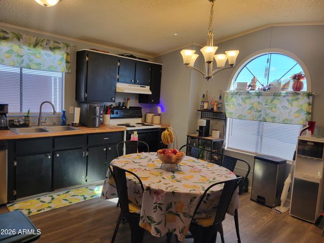 2292 N Ironwood Drive 80, Apache Junction, AZ 85120