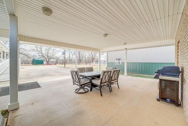 440687 E 310 Road, Vinita, OK 74301