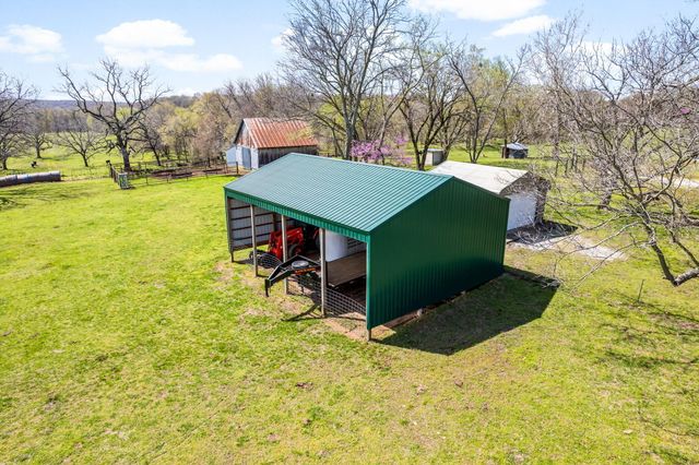 440687 E 310 Road, Vinita, OK 74301