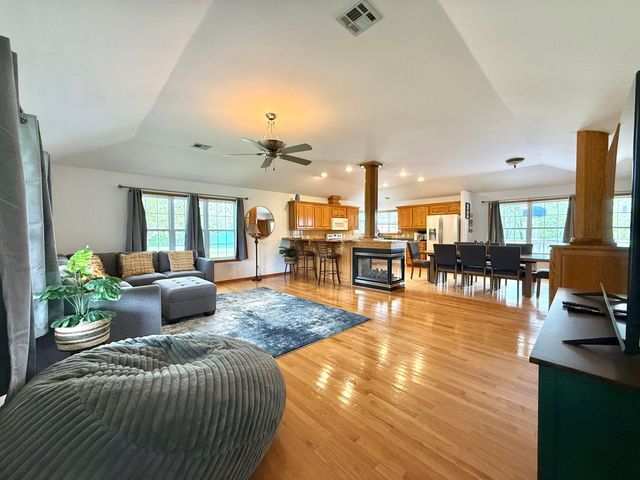 440687 E 310 Road, Vinita, OK 74301