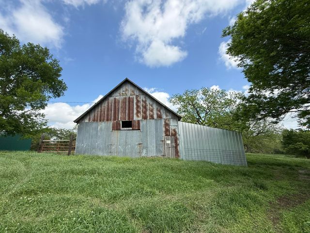 440687 E 310 Road, Vinita, OK 74301