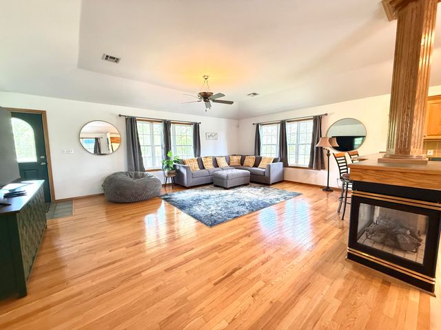 440687 E 310 Road, Vinita, OK 74301