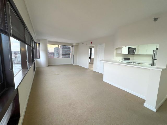 127 Greyrock Place 1613, Stamford, CT 06901