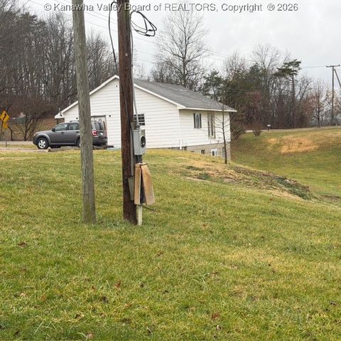 1084 Cottageville Road, Cottageville, WV 25239