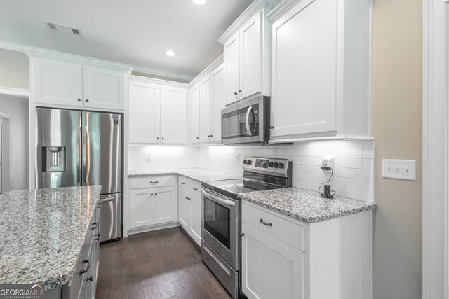 104 Bonny Oaks Drive, Lagrange, GA 30240