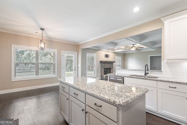 104 Bonny Oaks Drive, Lagrange, GA 30240