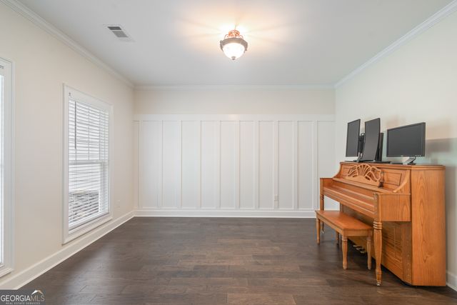 104 Bonny Oaks Drive, Lagrange, GA 30240