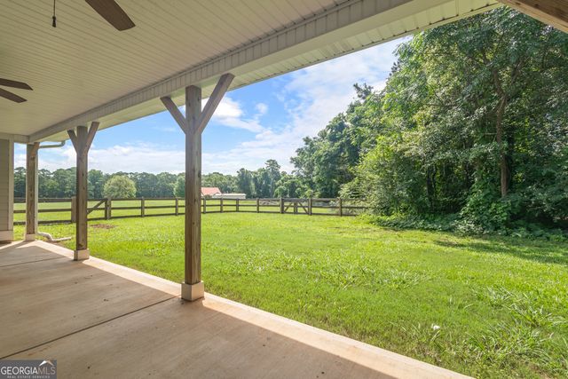 104 Bonny Oaks Drive, Lagrange, GA 30240