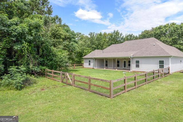104 Bonny Oaks Drive, Lagrange, GA 30240
