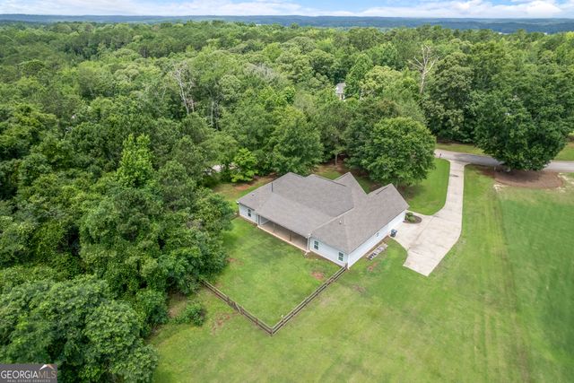 104 Bonny Oaks Drive, Lagrange, GA 30240