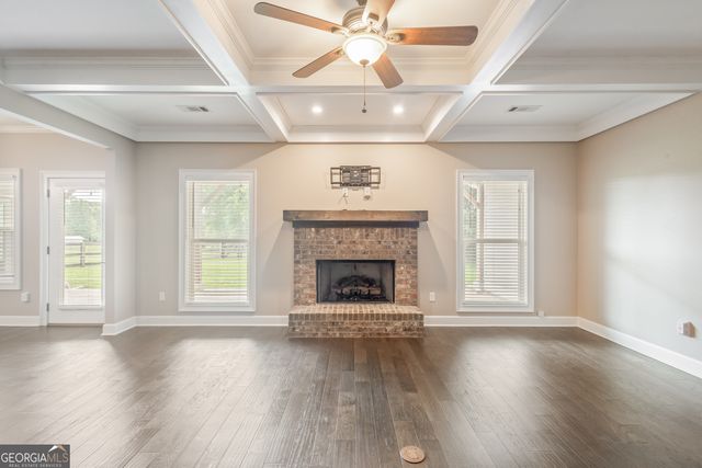 104 Bonny Oaks Drive, Lagrange, GA 30240
