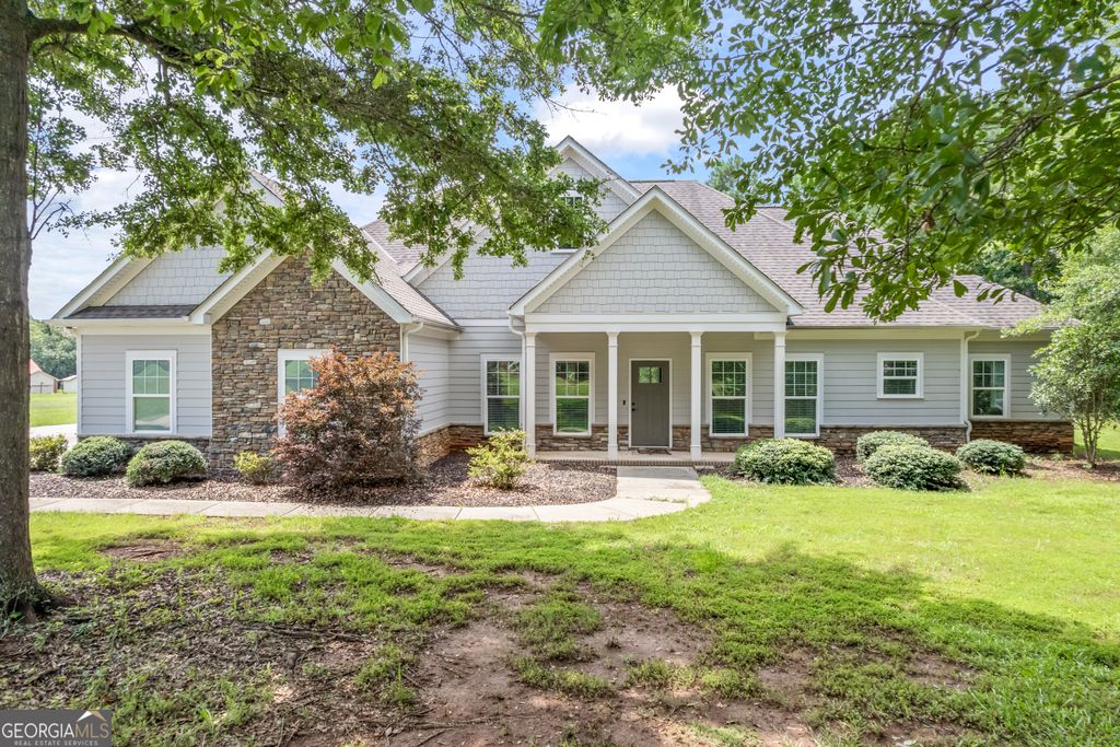 104 Bonny Oaks Drive, Lagrange, GA 30240