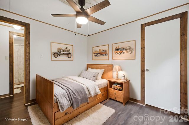 55 Twin Oaks Lane, Spruce Pine, NC 28777