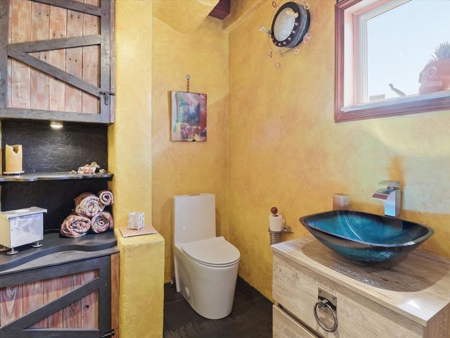 1204 Agua Fria Street, Santa Fe, NM 87501