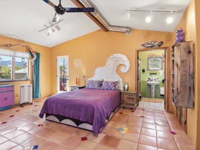 1204 Agua Fria Street, Santa Fe, NM 87501