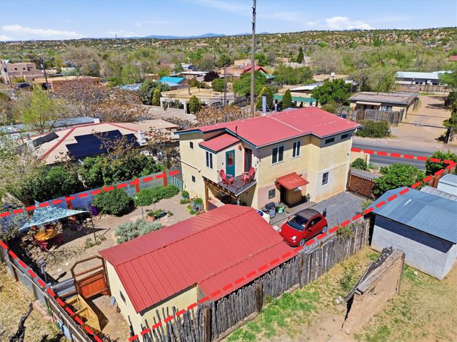 1204 Agua Fria Street, Santa Fe, NM 87501