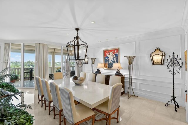 19925 NE 39th Pl 404, Aventura, FL 33180