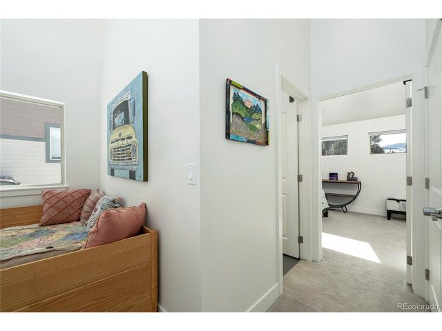 40 Journey Way, Fraser, CO 80442