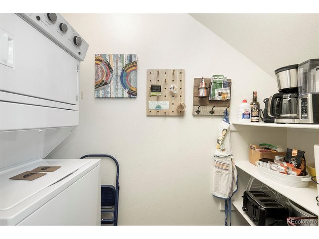 40 Journey Way, Fraser, CO 80442