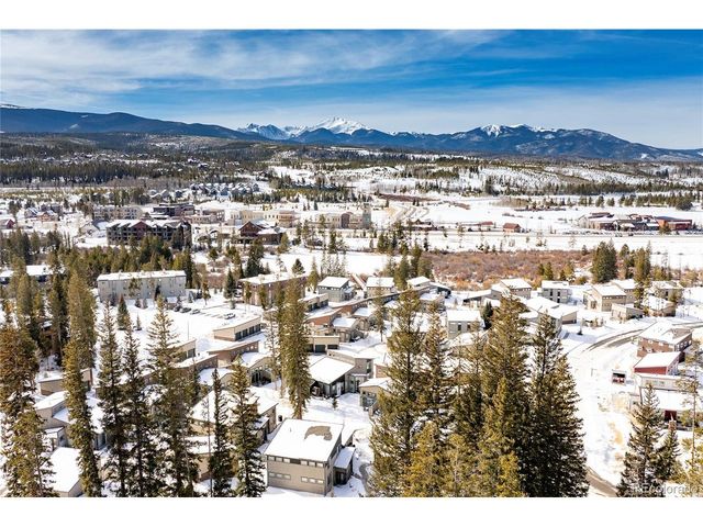 40 Journey Way, Fraser, CO 80442