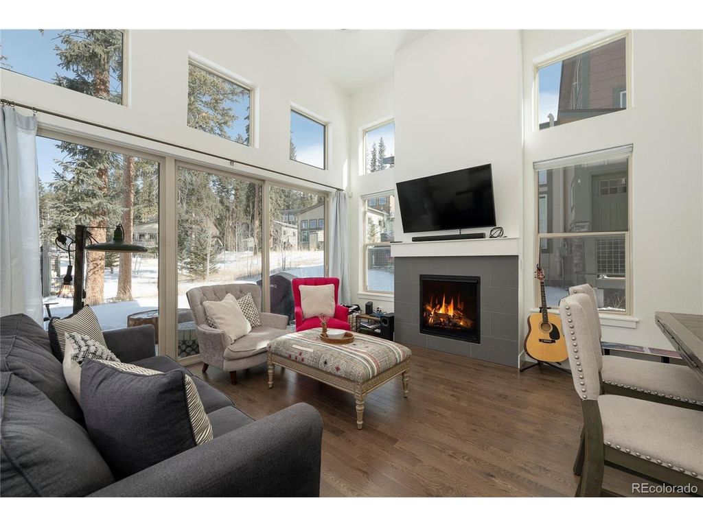 40 Journey Way, Fraser, CO 80442