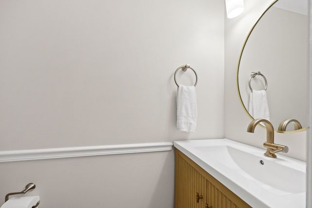 1398 Newcastle Court, Bartlett, IL 60103