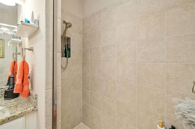 13725 MESSINA LOOP 104, Bradenton, FL 34211