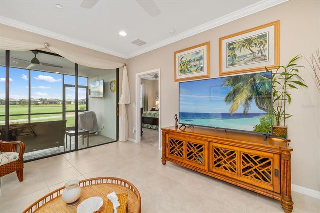 13725 MESSINA LOOP 104, Bradenton, FL 34211