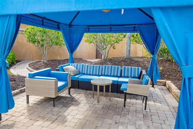 13725 MESSINA LOOP 104, Bradenton, FL 34211