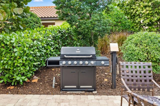 13725 MESSINA LOOP 104, Bradenton, FL 34211