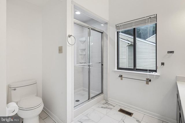 6103 TRIANGLE DR, Columbia, MD 21044