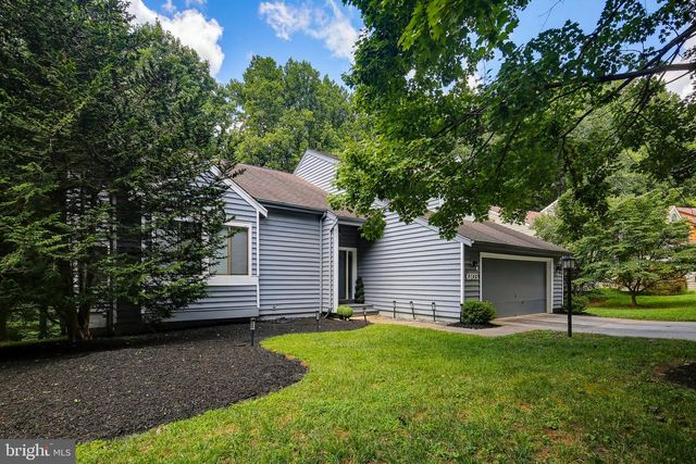 6103 TRIANGLE DR, Columbia, MD 21044