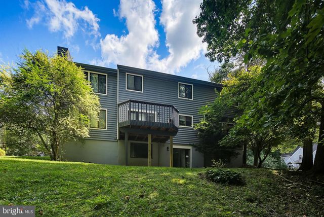 6103 TRIANGLE DR, Columbia, MD 21044
