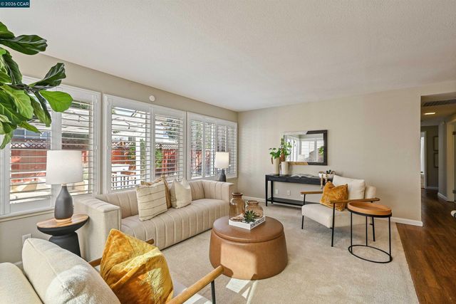 4413 Marsh Elder Ct, Concord, CA 94521