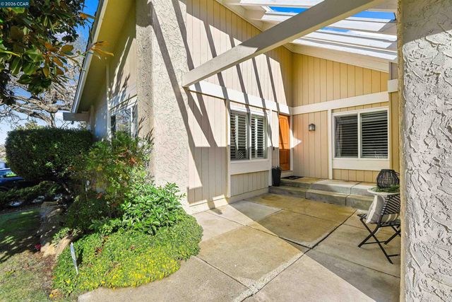 4413 Marsh Elder Ct, Concord, CA 94521