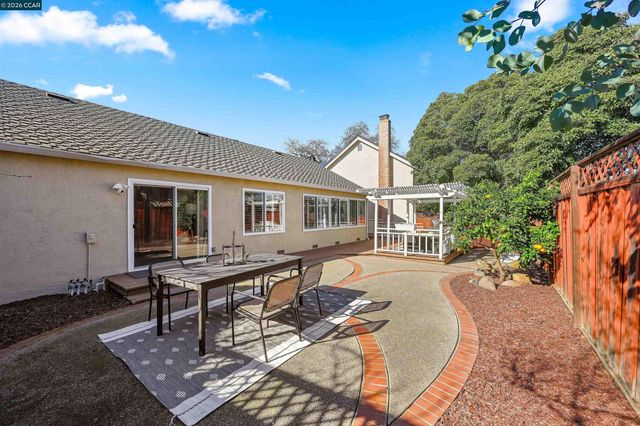 4413 Marsh Elder Ct, Concord, CA 94521