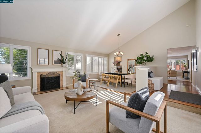 4413 Marsh Elder Ct, Concord, CA 94521