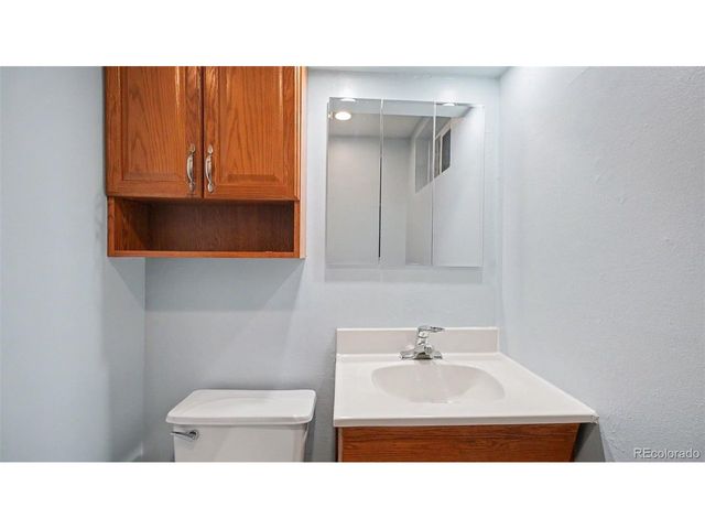 10739 Ogden St, Northglenn, CO 80233
