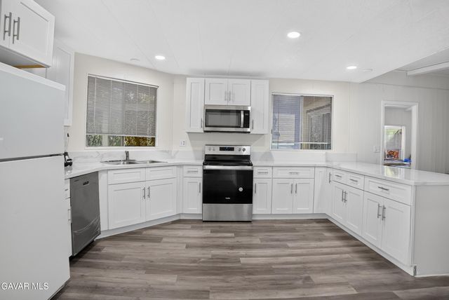24303 Woolsey Canyon Road 137, Canoga Park, CA 91304