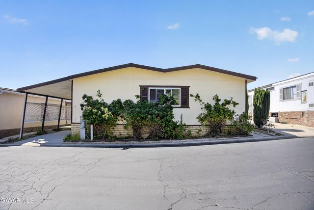 24303 Woolsey Canyon Road 137, Canoga Park, CA 91304