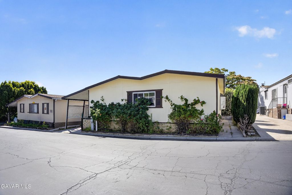 24303 Woolsey Canyon Road 137, Canoga Park, CA 91304
