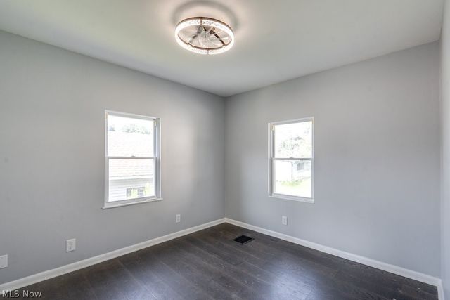 4100 Fairgrove Avenue SW, Massillon, OH 44646