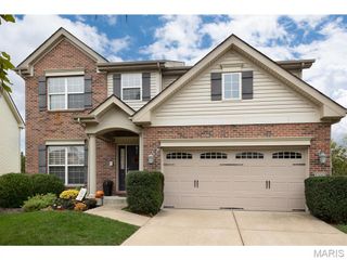506 Newkirk Circle, St Charles, MO 63303