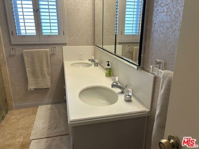 3908 Castlerock Road, Malibu, CA 90265
