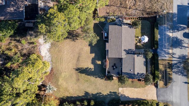 52 Dolphin Drive, Santa Rosa Beach, FL 32459