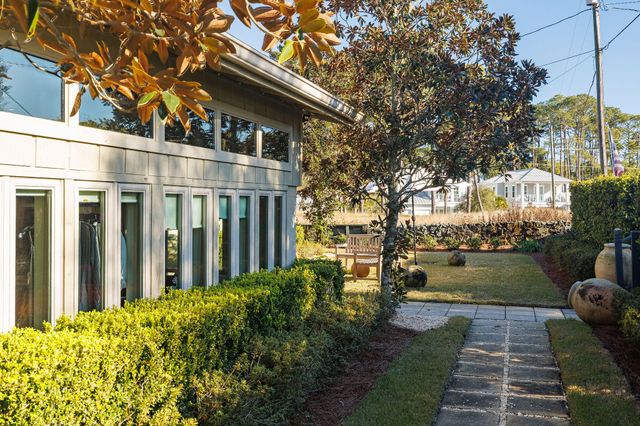 52 Dolphin Drive, Santa Rosa Beach, FL 32459